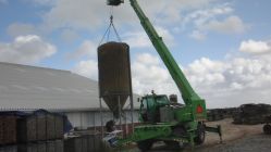 Met werkplatform Met werkplatform